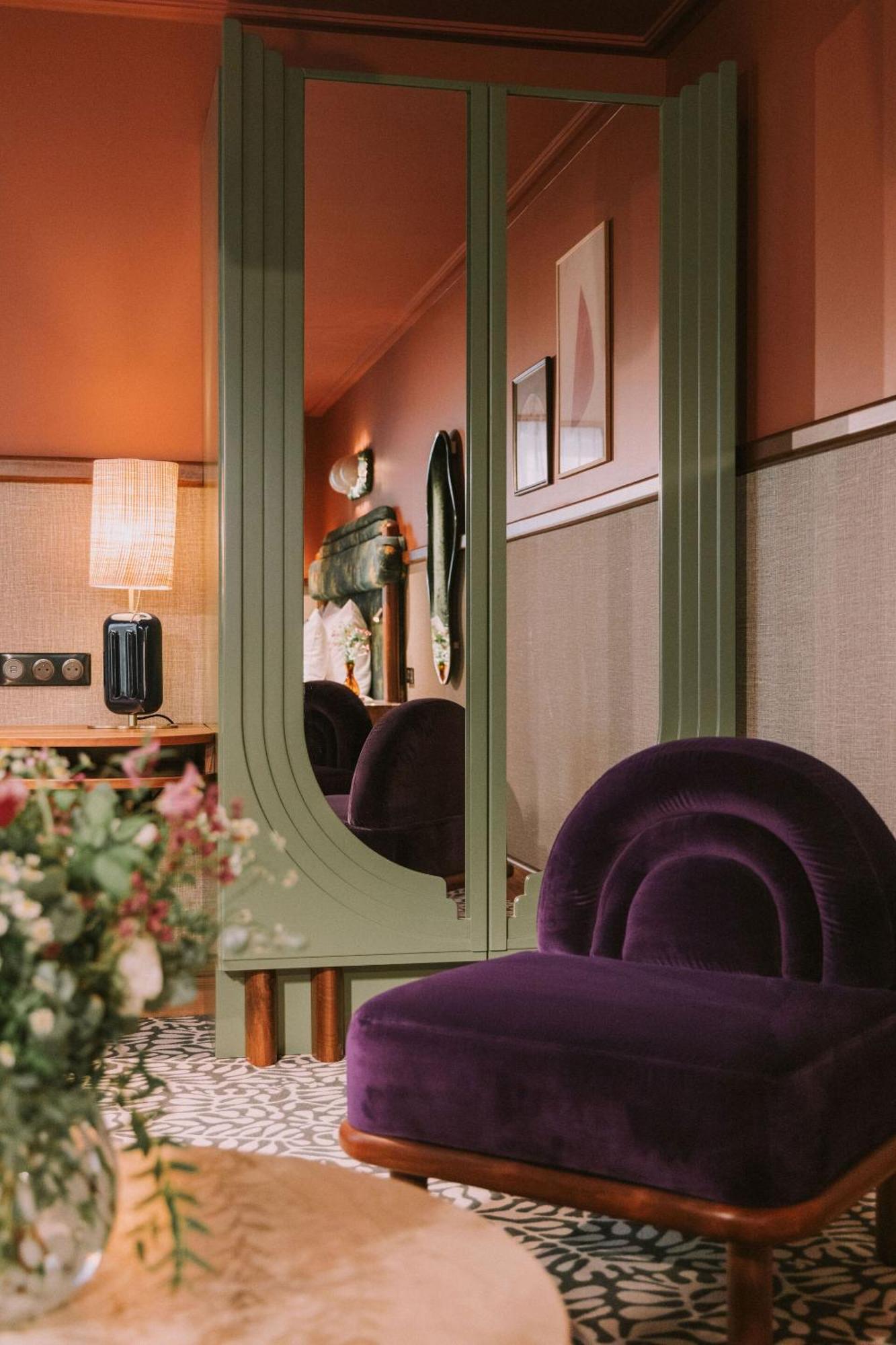 Отель 1.75 Paris La Treve Экстерьер фото