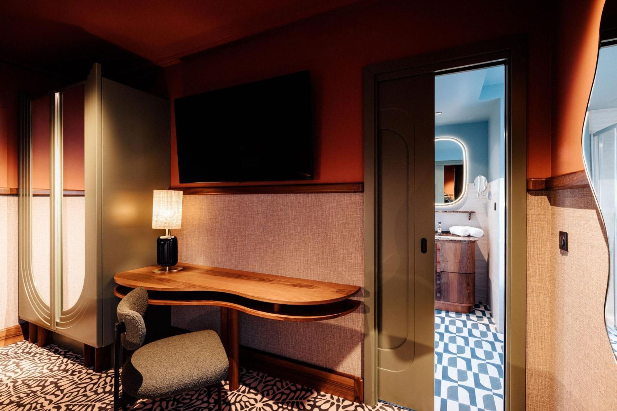 Отель 1.75 Paris La Treve Экстерьер фото